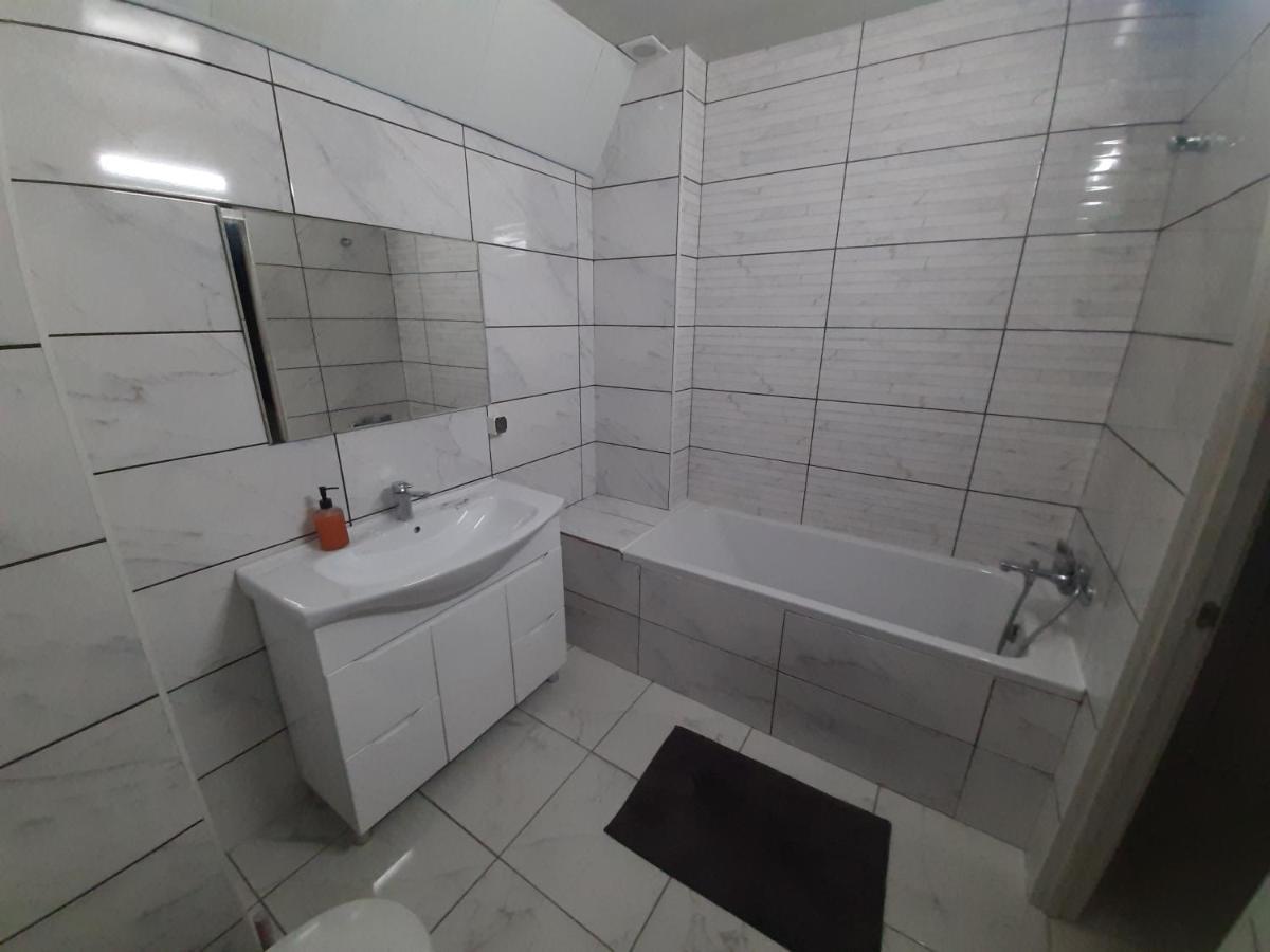 Comfortable Apartment Zamostyanska 34А Виниця Екстериор снимка